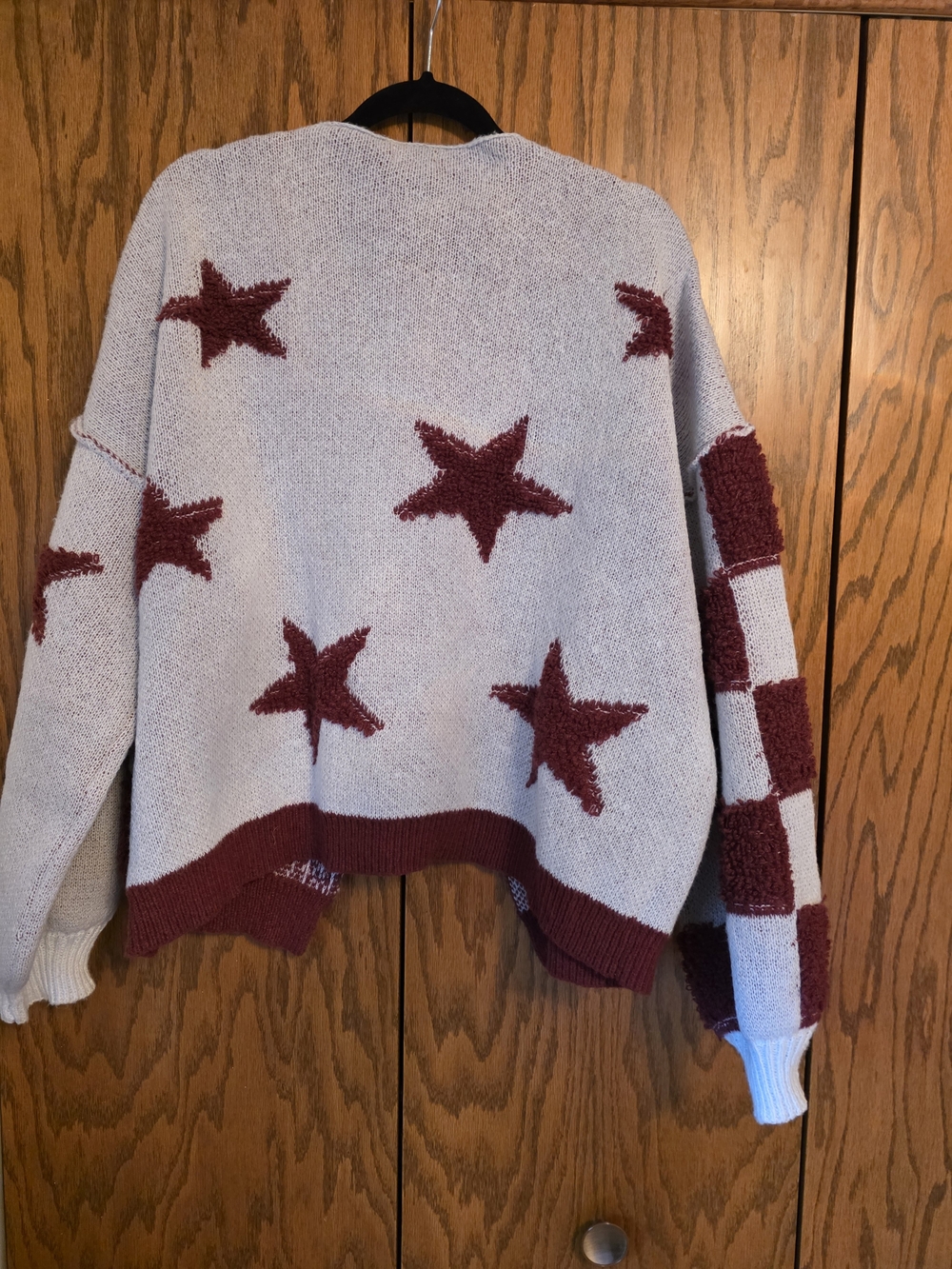 POL Cream & Burgundy Star Checker Knit Cardigan - Picture 4 of 4